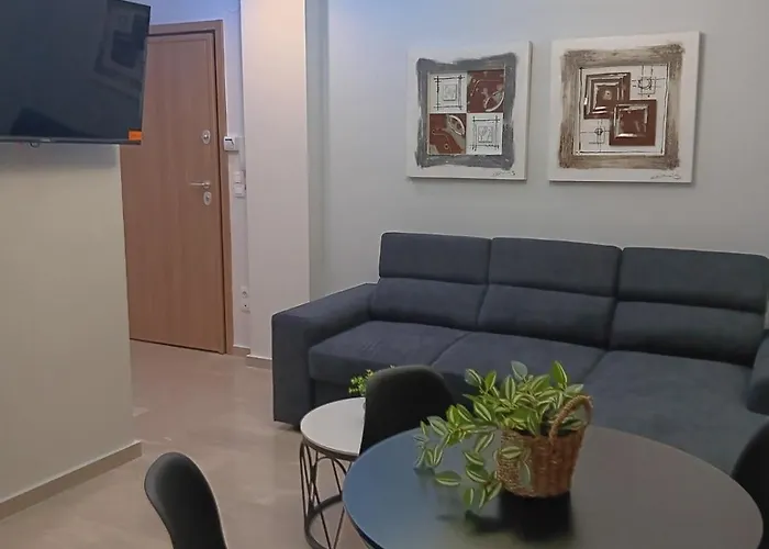 Elena\'S Place